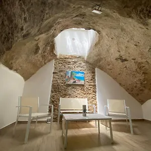 La grotta del vicolo stretto Sciacca